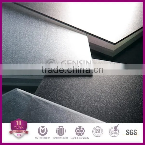 Frosted polycarbonate sheet, solid polycarbonate sheet