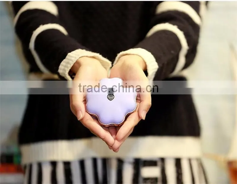 New USB Hand Po Clover Mini Challenge Po mobile power Security polymer rechargeable treasure