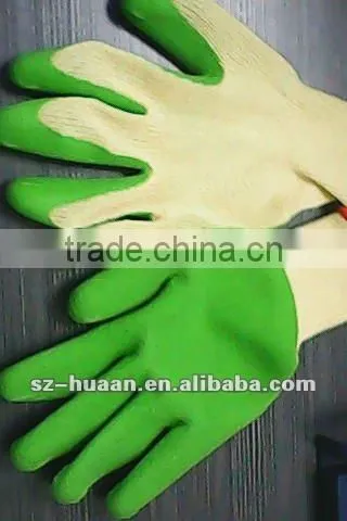 2012 hot sales nitrile coated cotton gloves/anti-oil cotton glove /String Knit Gloves with Dots/yellow,red,blue,black