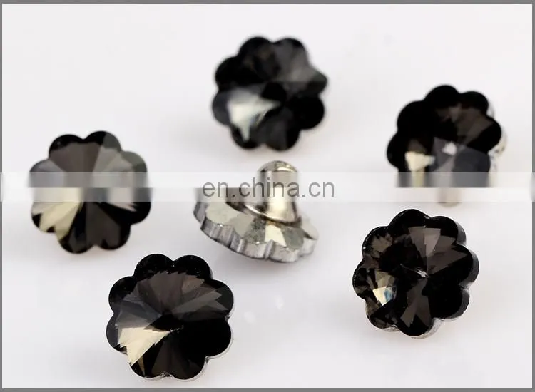 18L Fashion Designer Flower Shape UV Plastic Button BA60357