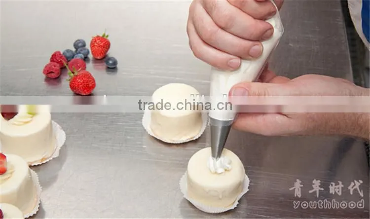 Piping tips