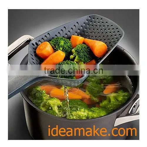 Mothers' Day Present,Good kitchen gadget Scoop Colander