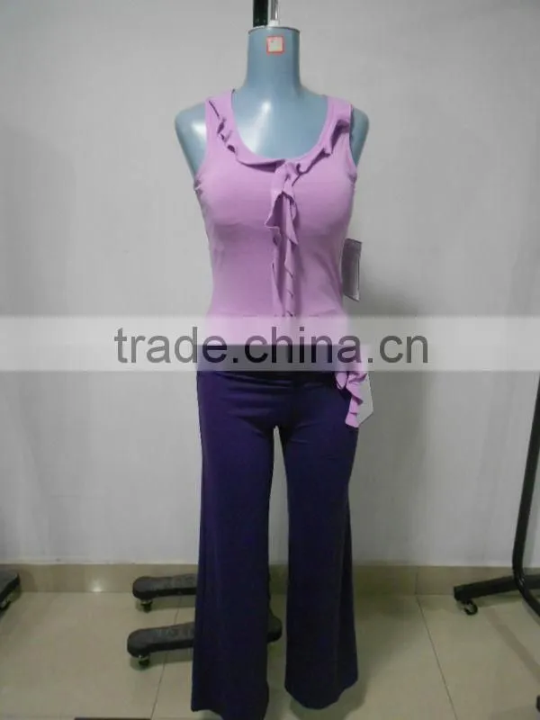 Fashionable stringer vest for bodybuilding