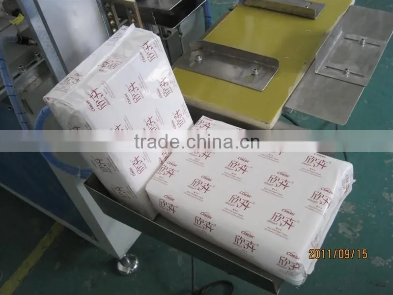Embossing Papper Napkin Packing Machine