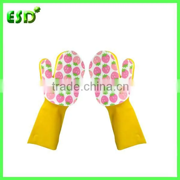 cleaning glove with scouring pad