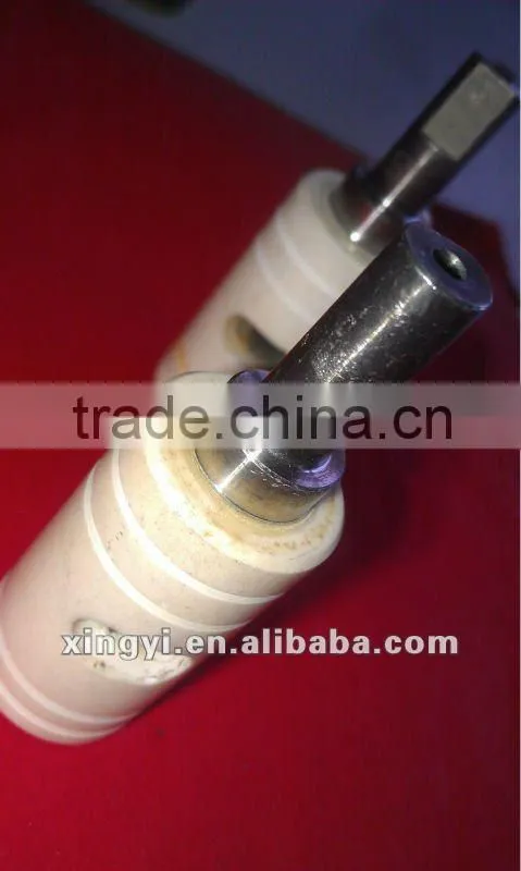 spraying spinner ceramic column plug
