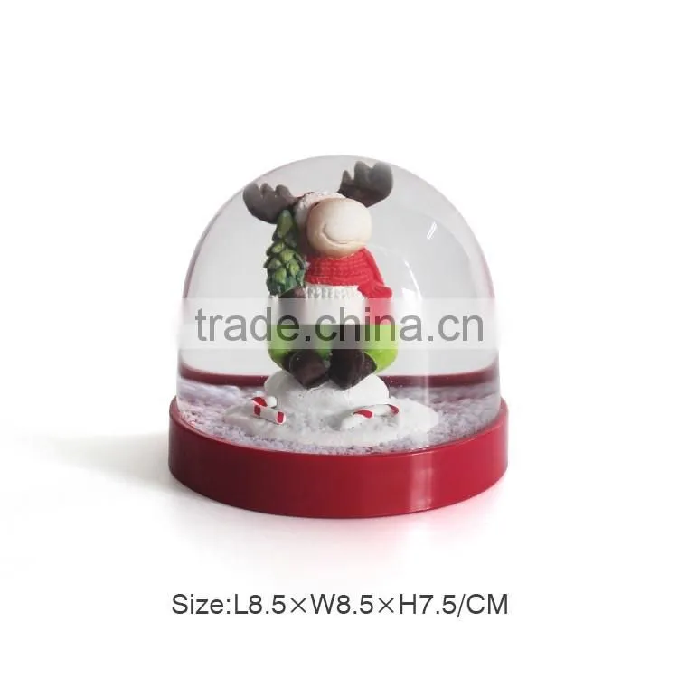 2016 clear plastic snow globe