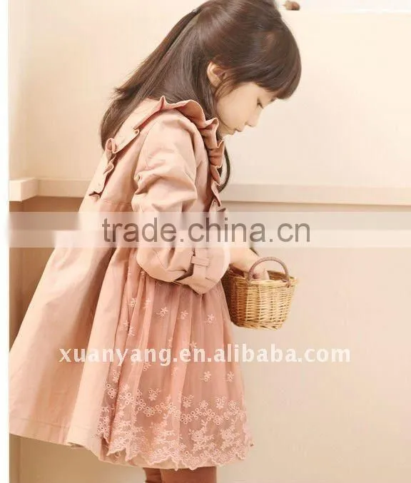 fashion child new year coat whit lace;kids winter clothes