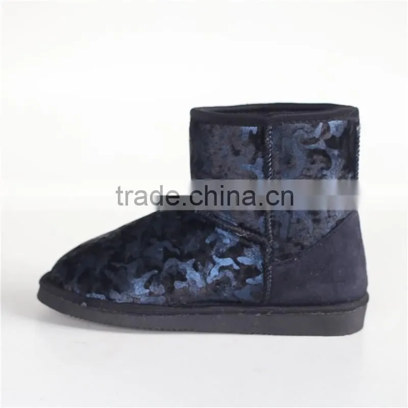 Ladies microsuede with print slipper boot