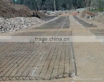 30KN/M--150KN/M cheap steel plastic complex geogrid
