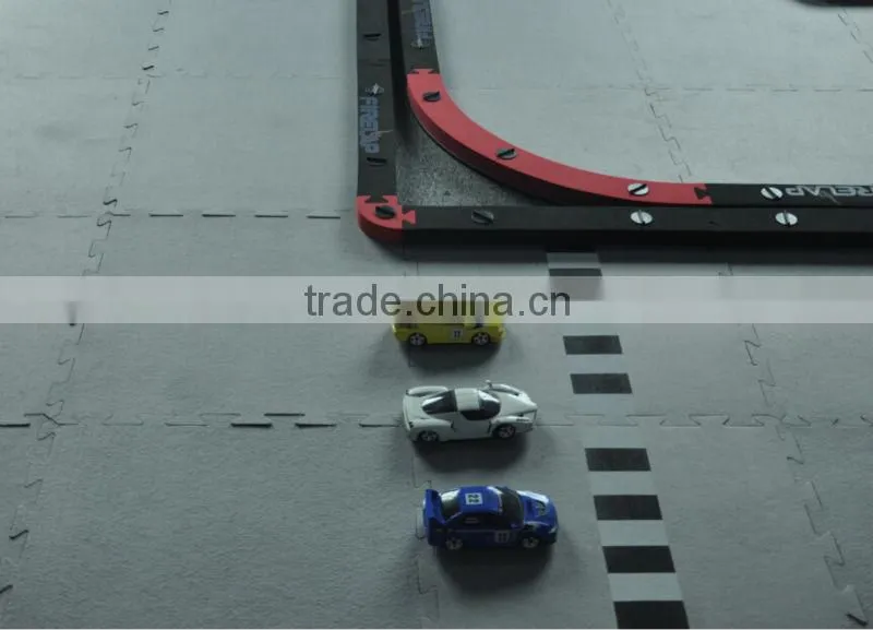 1:24 Scale Kids Electric Toy Race Track