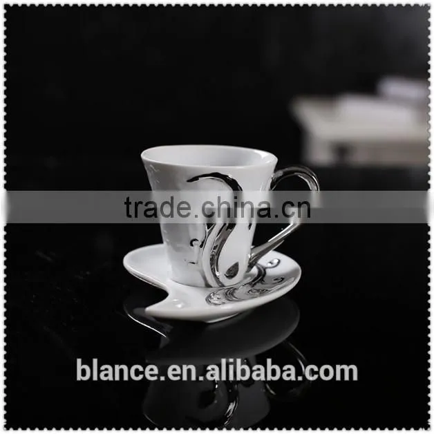 hot selling and cheap ceramic flower relief mug