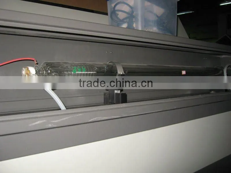 CX-1225 Maquina del corte laser