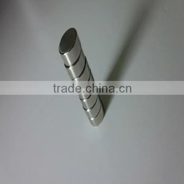 Industrial lifting magnets