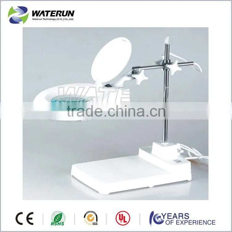 LED magnifying lamp