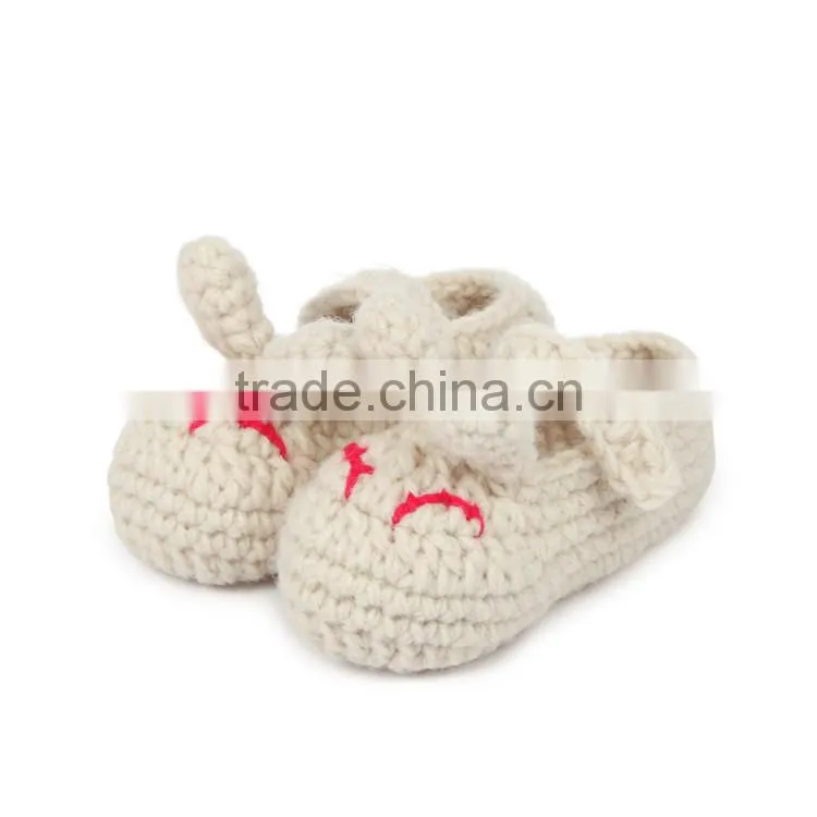 Sleepy Cat Type Hand Crochet Shoes for Baby
