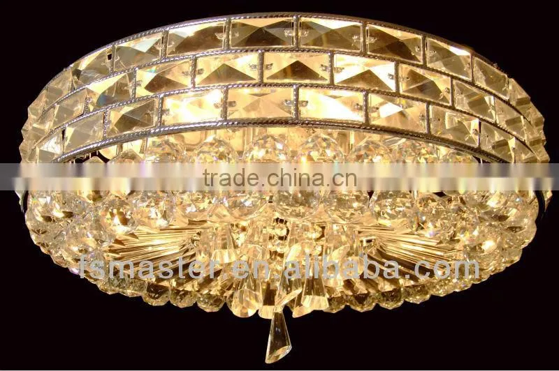 luxury hotel villa lobby big crystal chandelier