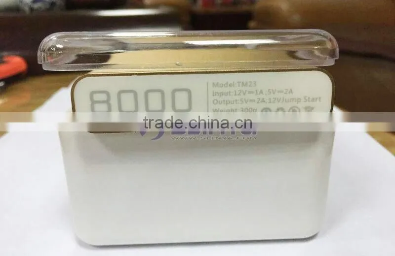 18mm Thick 8000mAh 200A/400A Golden Pocket Size Slim Car Jump Starter