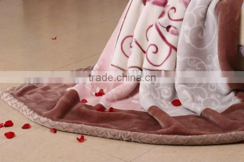 100% polyester printed and special carving raschel blanket 5kg