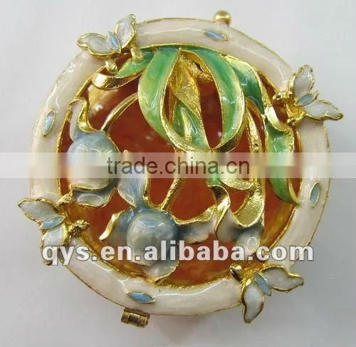 Metal Jewelry Box with Hollow-out Flower Design