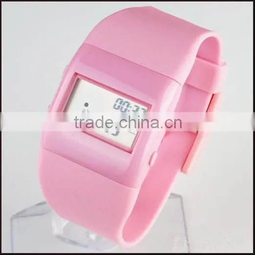 Latest fashion trends yellow promotion gifts portable led watches
