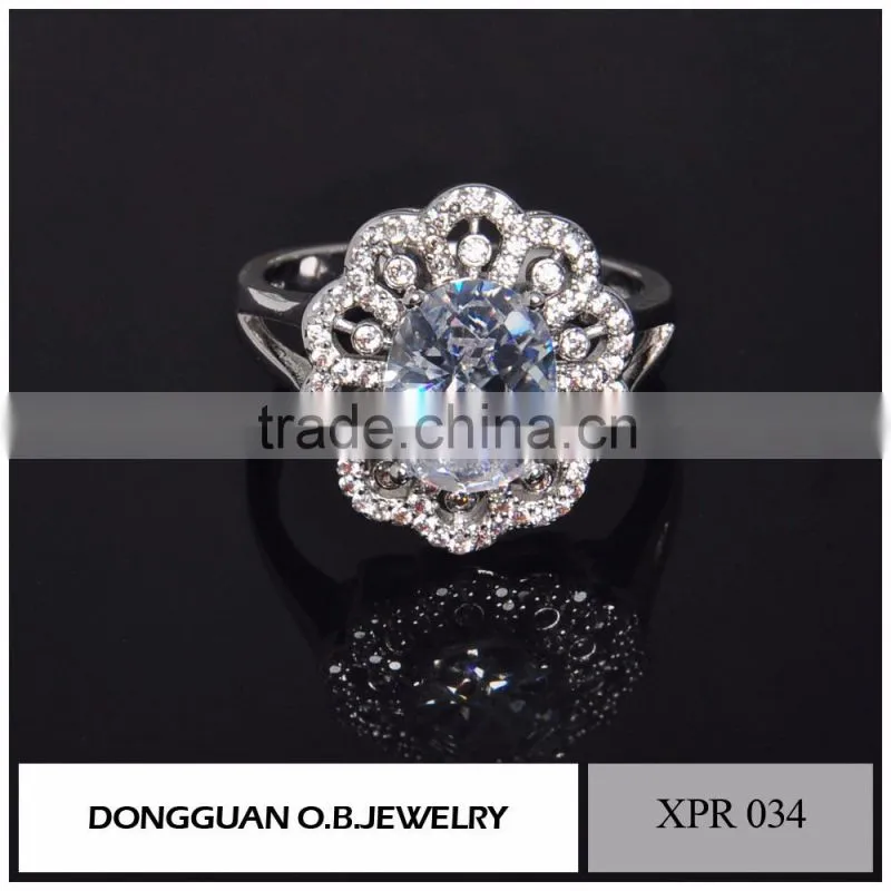 2016 Trending Latest Wedding Designs Gold Jewelry Diamond Rings for Women