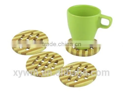 Set of heat-insulated bamboo cup coaster with holder