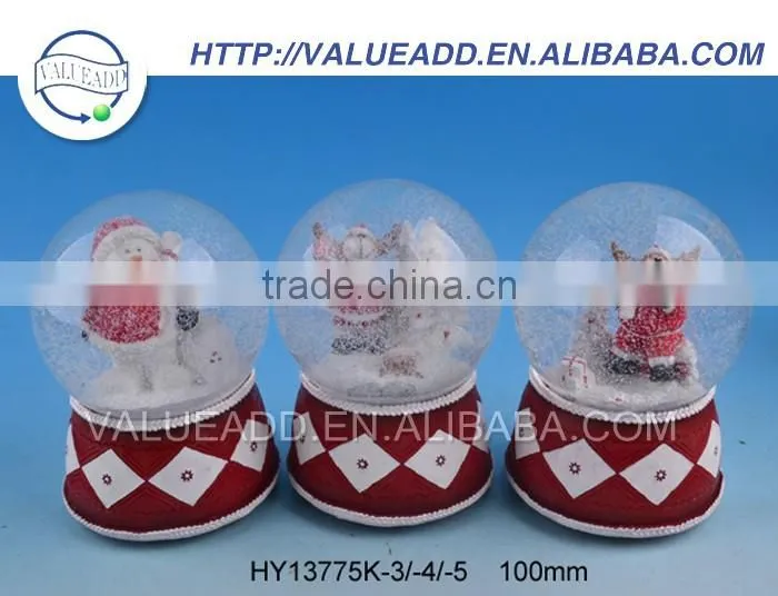 Competitive price XMAS polyresin lighted snow globe manufacturers in china