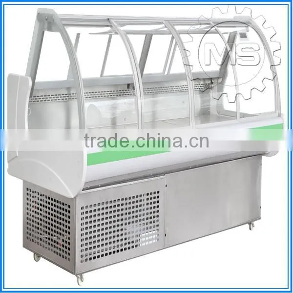 High efficiency fresh meat showcase