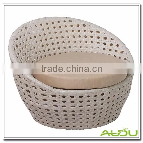 Audu White Rattan Shape Egg Chair Sofa