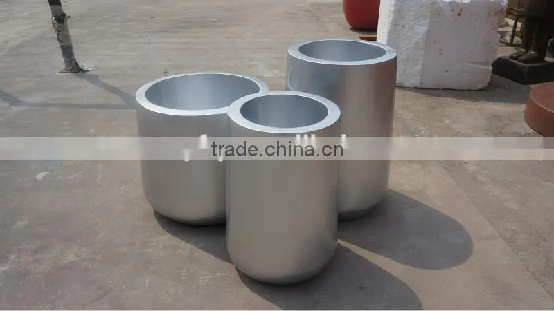 Modern fiberglass flowerpot