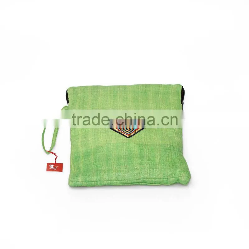 2015 hot selling handmade brocade ethnic handbag from Vietnamm - the modern beauty from natural materials