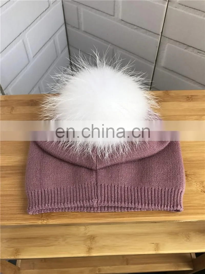 Women Cashmere Knitted Collar Raccoon Fur Pompom Hat Wholesale Hat and Scarf Sets
