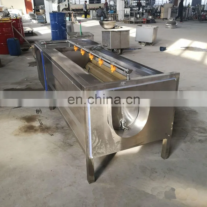 Automatic vegetable fruit brush cleaning peeling machine