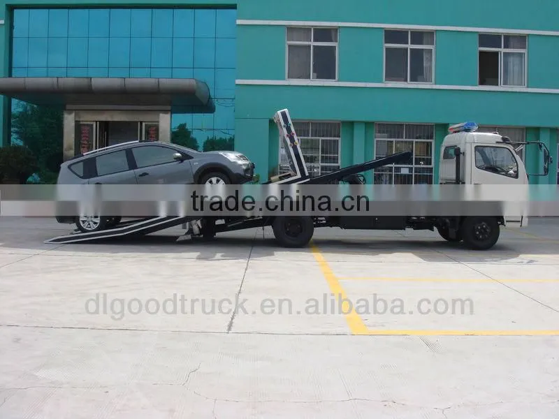 Dongfeng wrecker towing truck