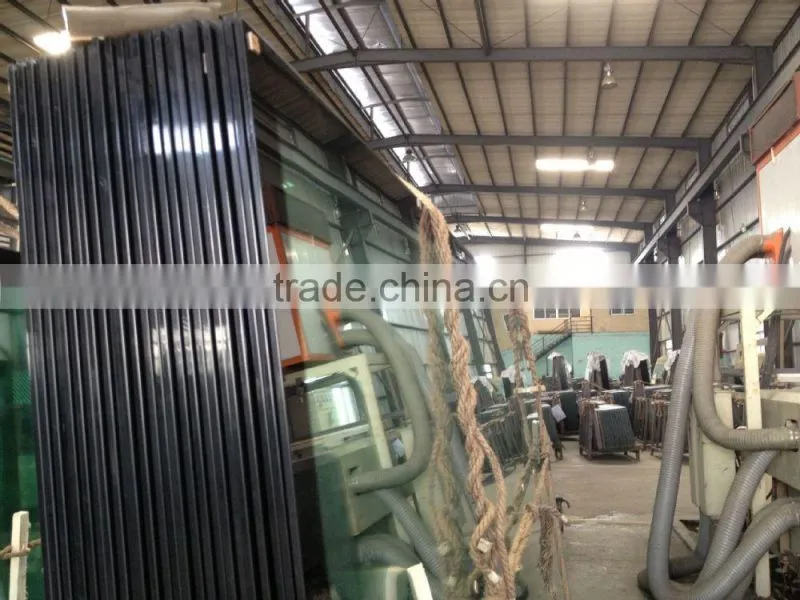 Guangzhou Sky Tiger Supply 5mm clear tempered glass with the holes middle