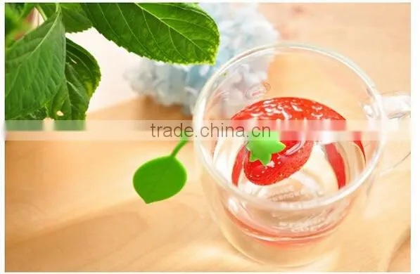 Silicone Strawberry Design Loose Tea Leaf Strainer Herbal Spice Infuser Filter Tools