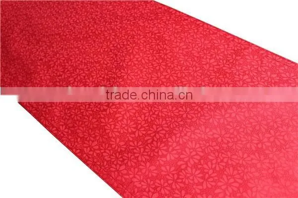Hot Sale Polyester Jacquard Colored Christmas Table Runner