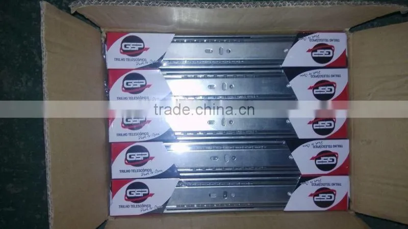 Soft closing drawer slide