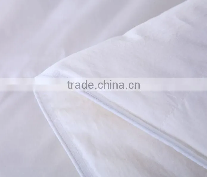 Queen 15%white duck down 85%soft feather fiber duvet