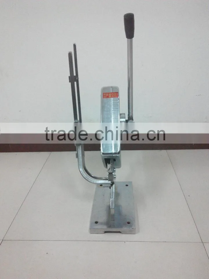 Labor-saving sausage clipper machine,good stable machine to seal the sausage,Use Single Manuel U50 clipps