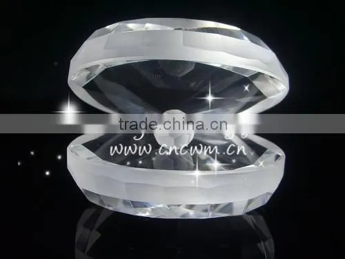 Charming Clear Crystal Shell with Diamond For Wedding Gift