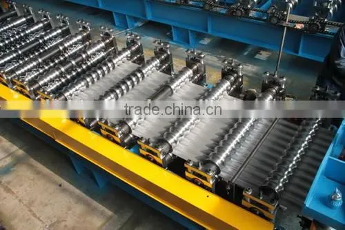Protable Metal Roofing Sheet Roll Forming Machine / Zinc Roofing Roller Former Maker