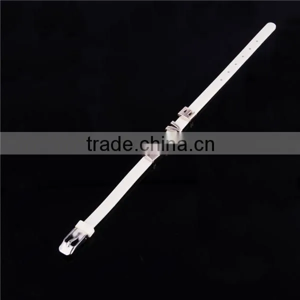 2016 Thin White Love Shape Daily Wear Silicone Bracelet