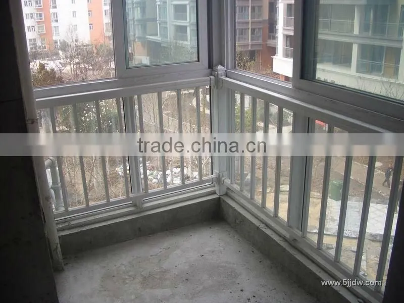 Metal Fence, Fences and Barriers (manufacturer)