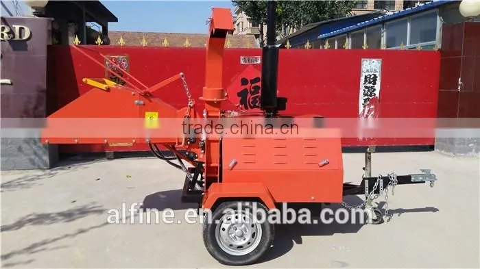 Factory directly sale high efficiency diesel wood chipper shredder
