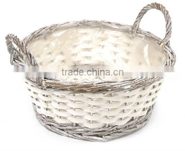 2015 Wicker plant baskets potted plants