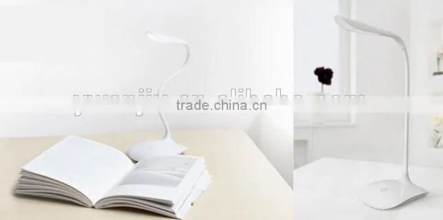 Supply Creative fashion USB charging light adjustable LED lamp / folding table lamp
