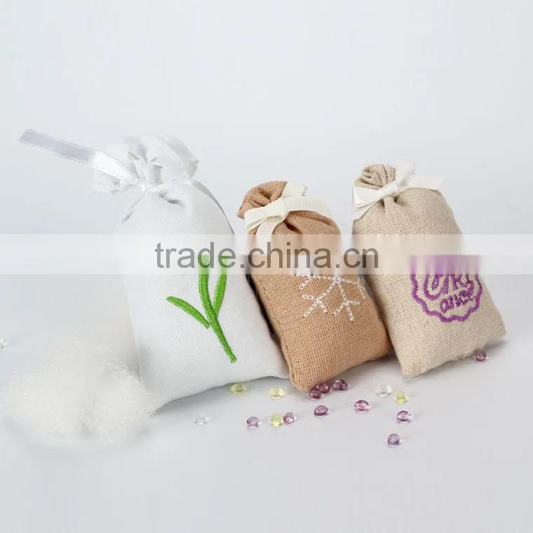 Air freshener type fabric scent sachet, fragrant small bag