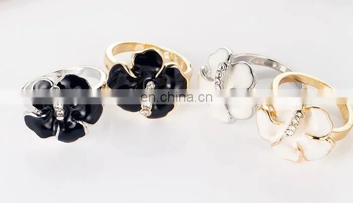 Classic Genuine Austrian Crystals Sample Sales Platinum Plated Black Flower Ring Jewelry Party OFF